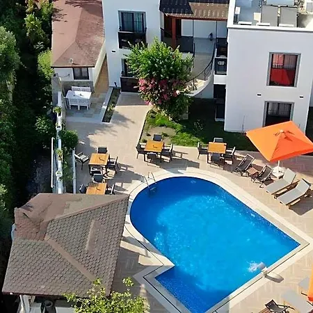 Derin Bodrum 호텔 검벳