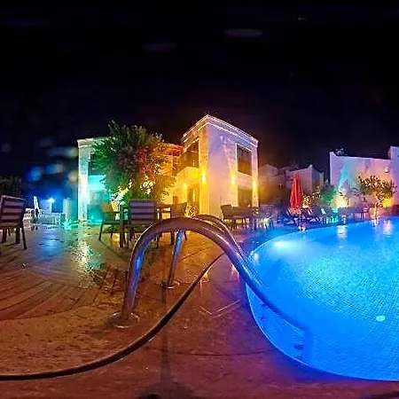 호텔 Derin Bodrum 검벳